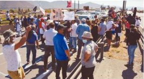 Manifestantes y alcaldes se tomaron la Ruta 5 Norte por la crisis hídrica