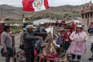 Perú. Puno, bastión de protestas sociales que cumplen tres días
